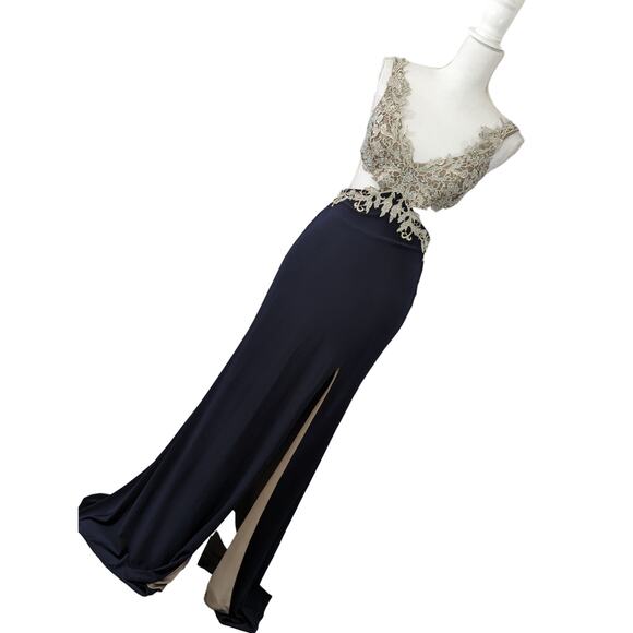 JUMP APPAREL! GLAM JEWELED NUDE LACE BRA TO NAVY WAIST FULL LENGTH GOWN!  3/4 - Picture 1 of 10